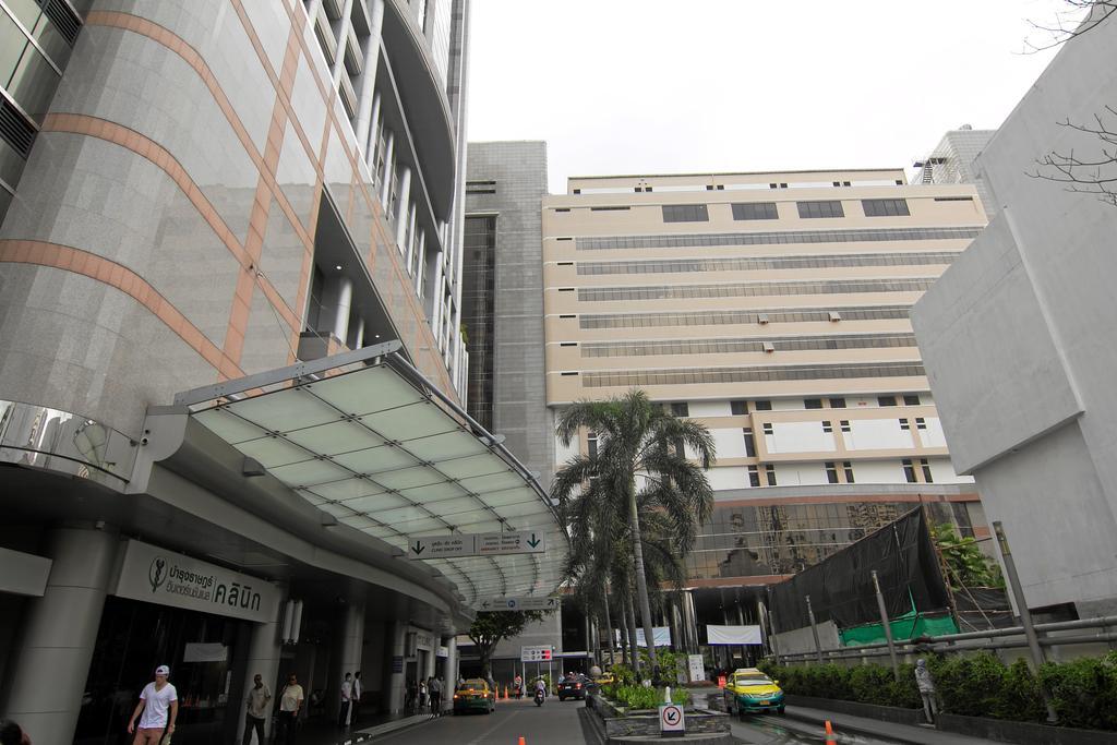 Sky Suites Bangkok Eksteriør billede